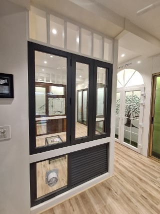 WhatsApp Image 2024-08-23 at 17.44.14 (Phone)